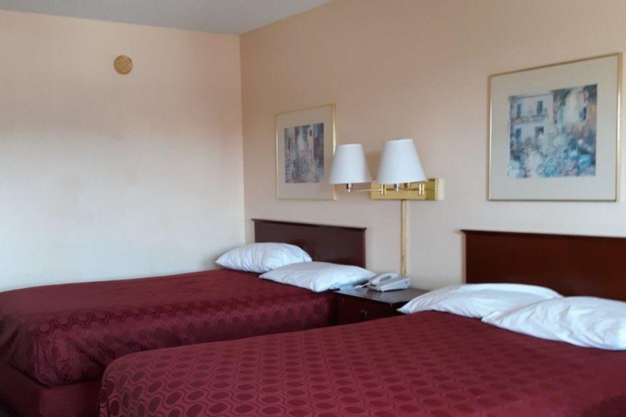 Americas Best Value Inn Stockbridge Eksteriør billede