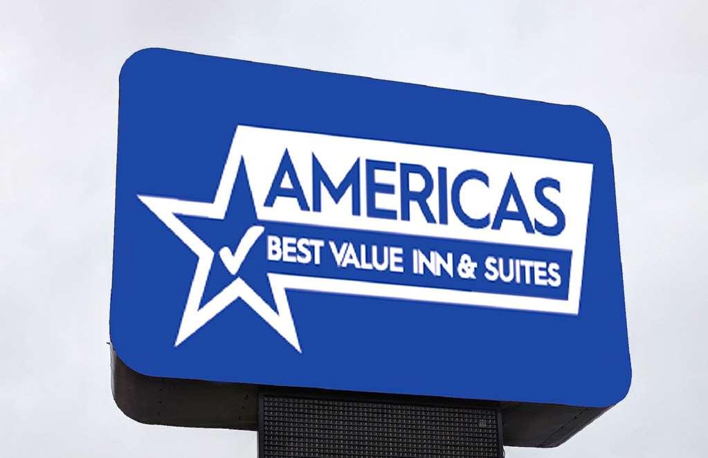 Americas Best Value Inn Stockbridge Eksteriør billede
