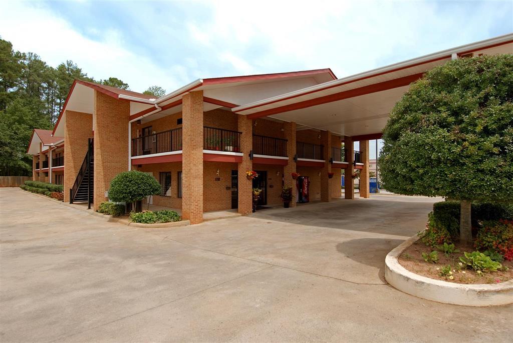 Americas Best Value Inn Stockbridge Eksteriør billede